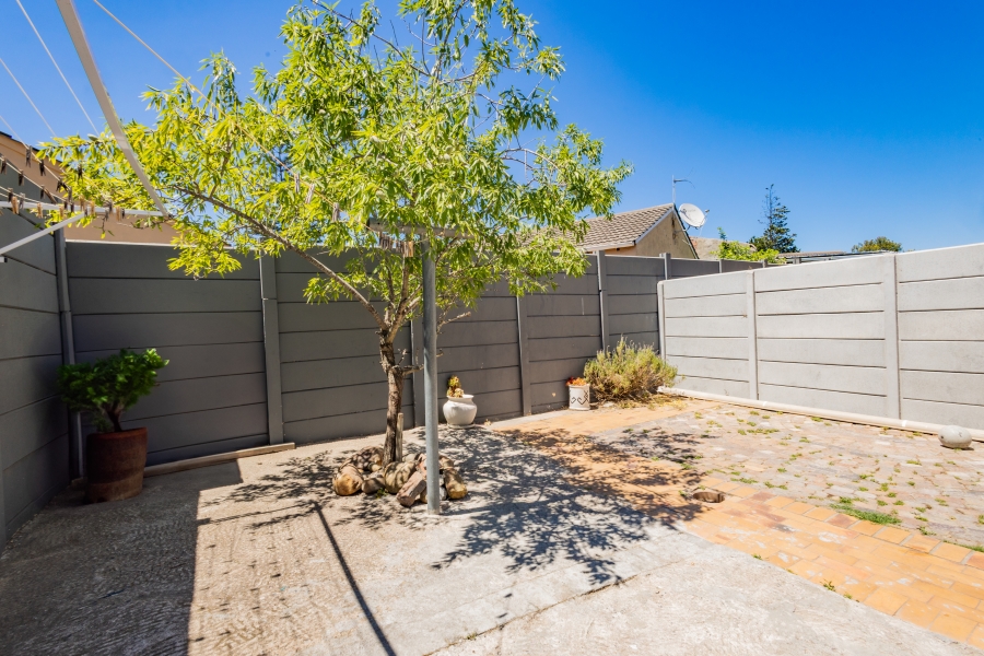 7 Bedroom Property for Sale in Northpine Western Cape